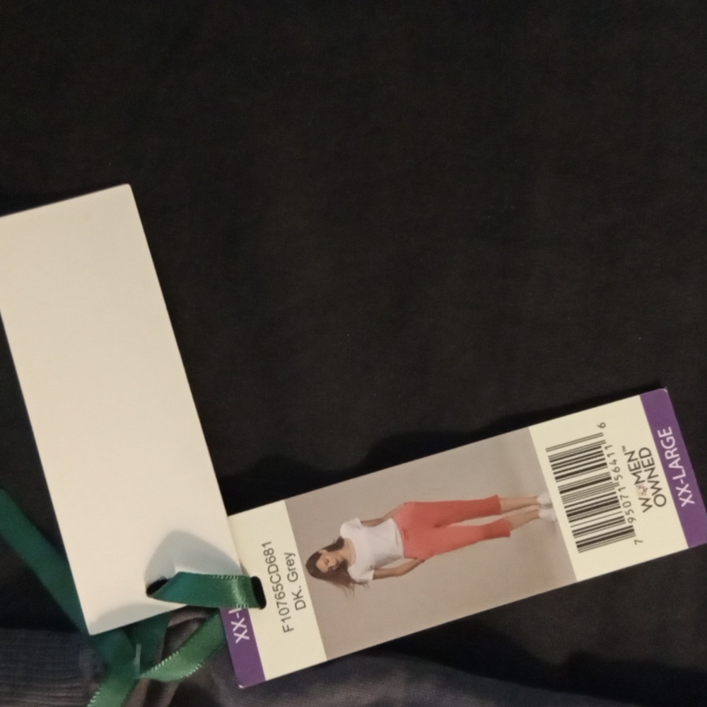 Woman pants - Picture 3 of 4